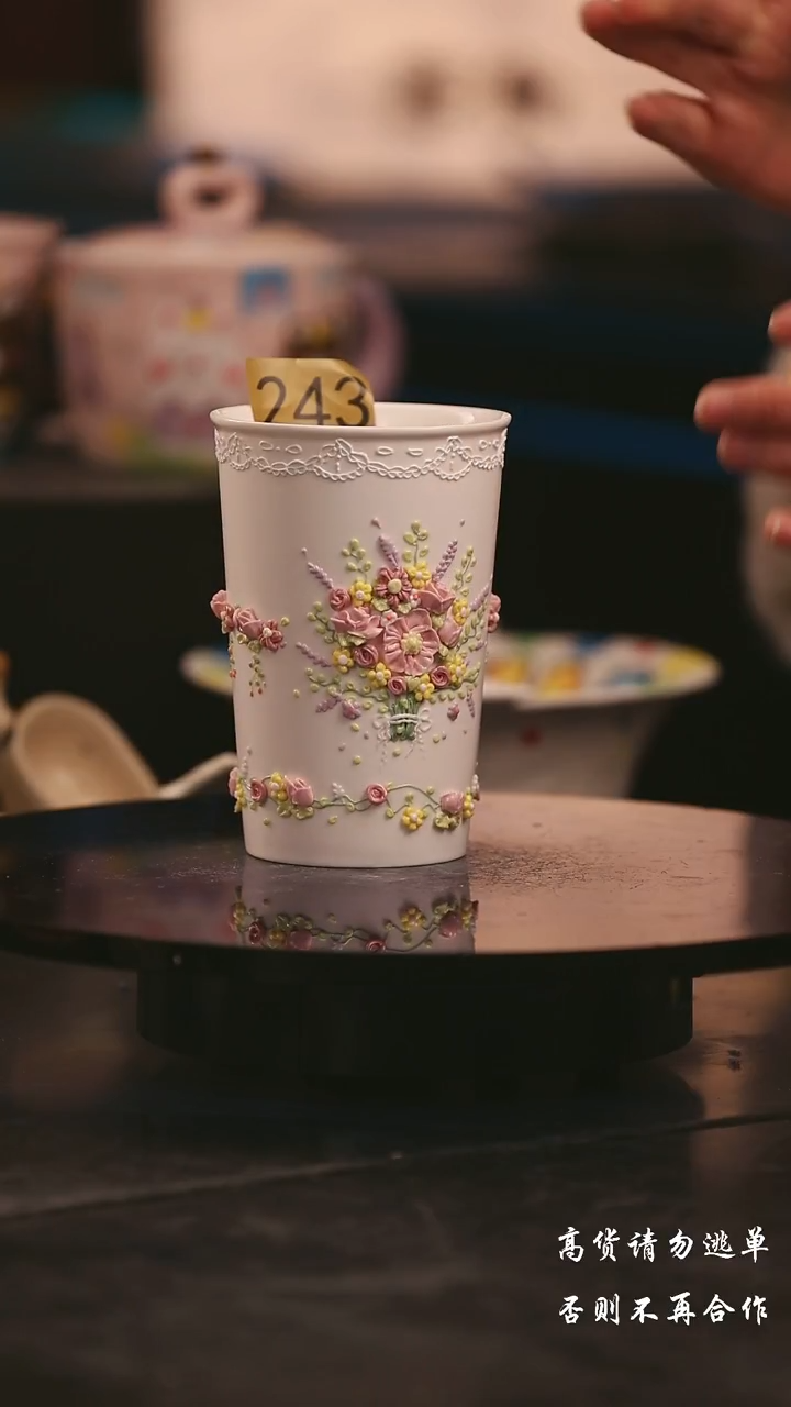 陶瓷景德镇可爱设计师款陶瓷 