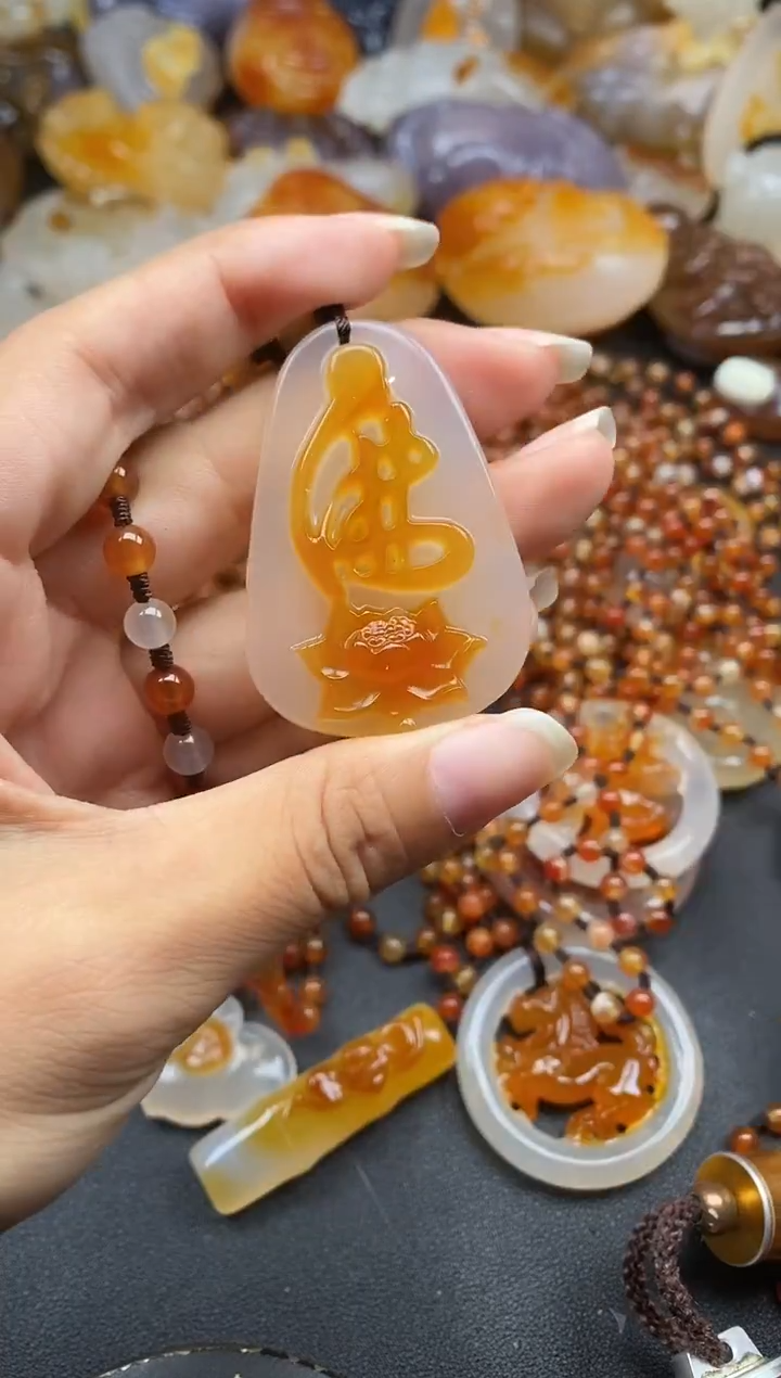 未镶嵌1玛瑙/玉髓好****天ll