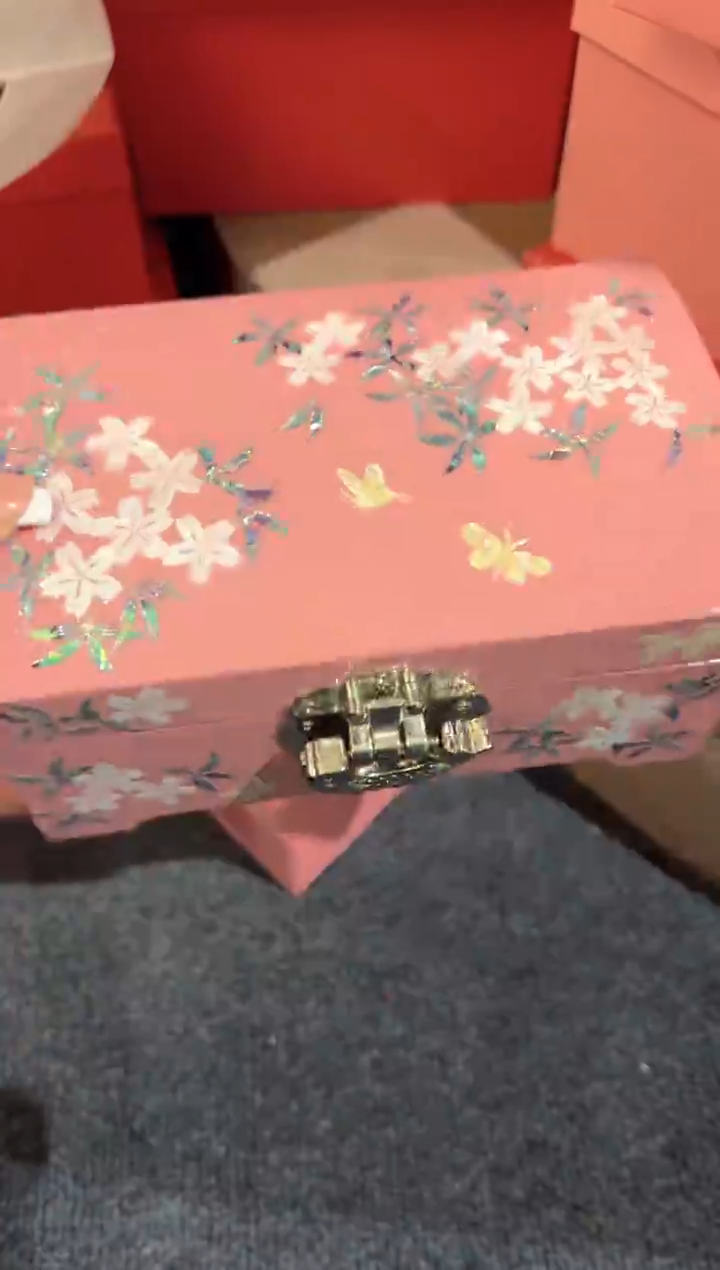 【闪购商品】微瑕不退换鱼锁绒布弘贝雅螺钿漆器文化馆 