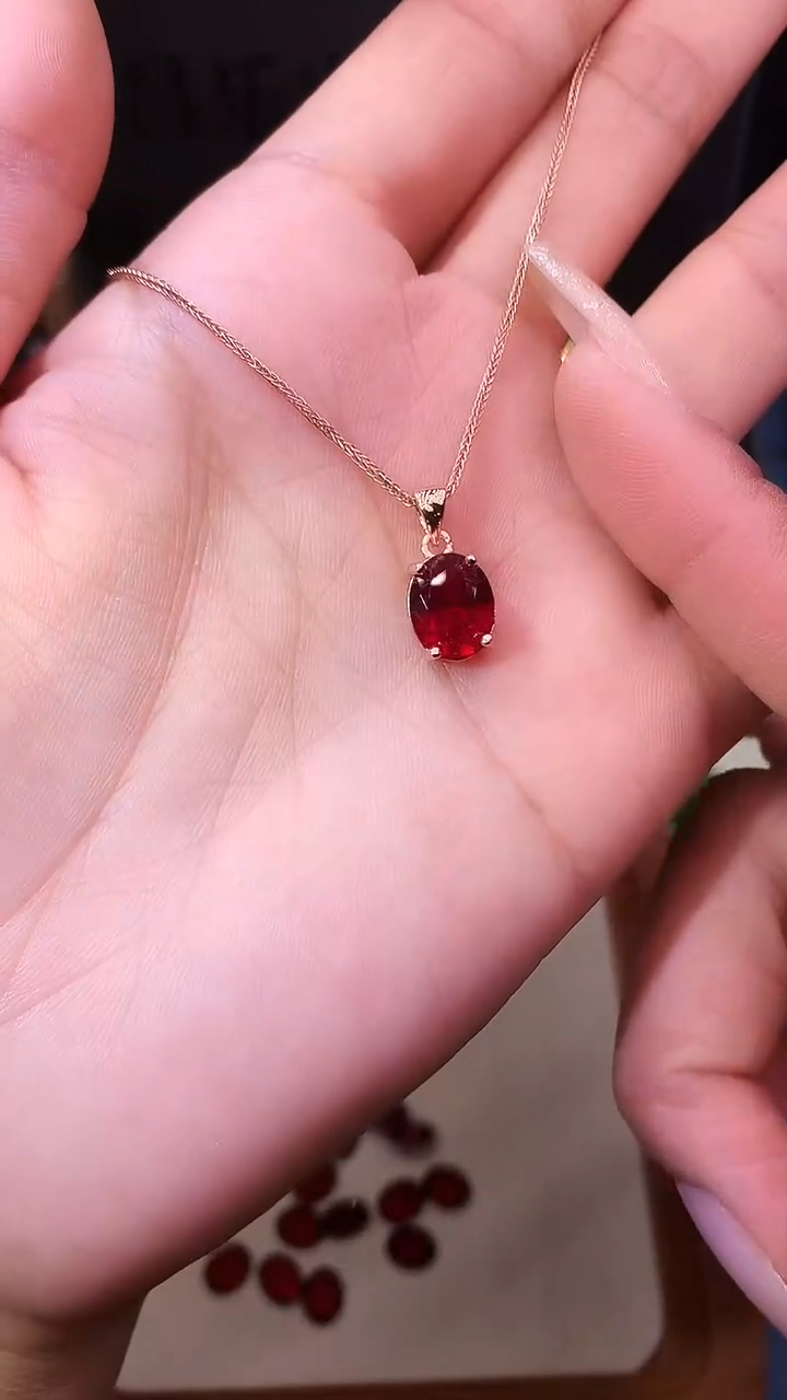 吊坠(赠链)银S925镶嵌红宝石.......