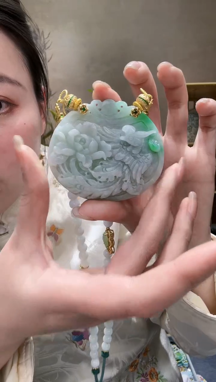 【闪购商品】翡翠颈饰未镶嵌吊坠