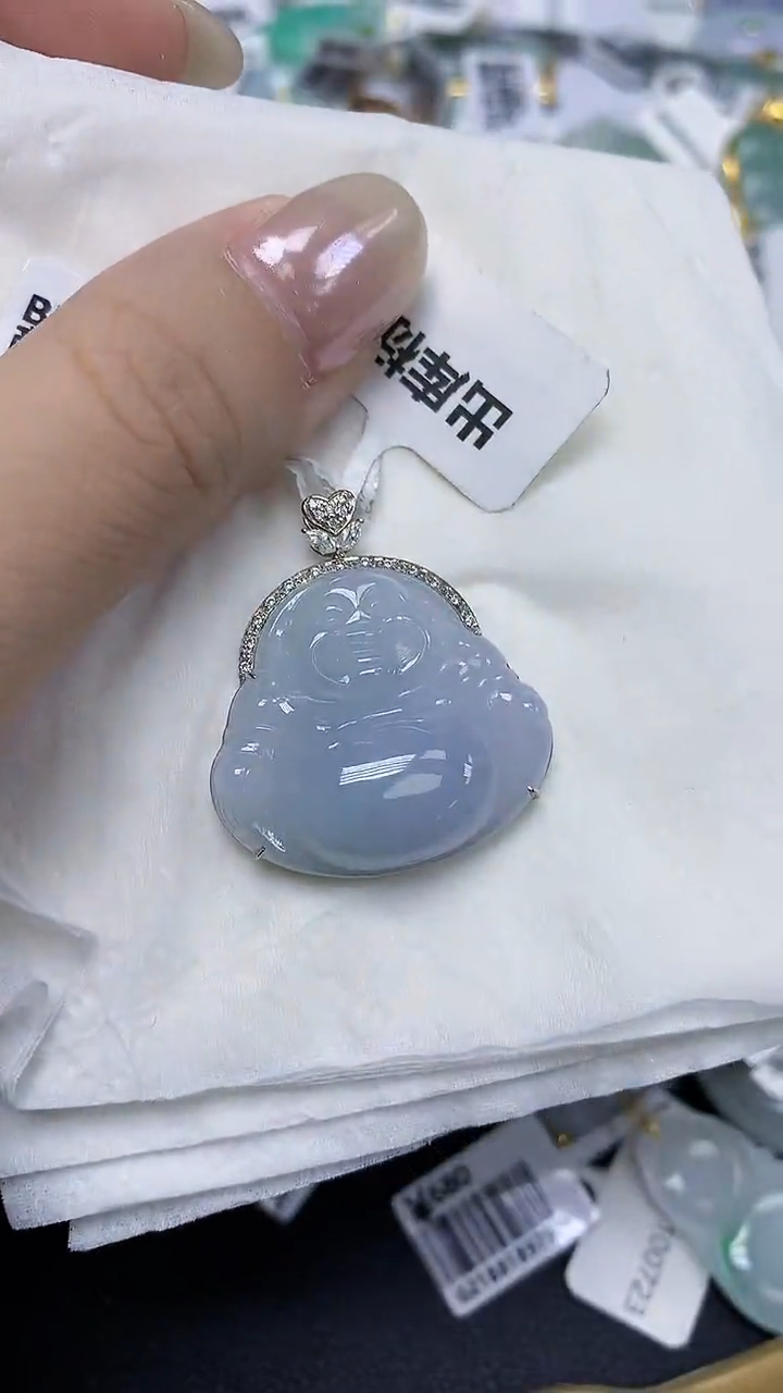 翡翠18K金镶嵌颈饰天然缅甸翡翠A货