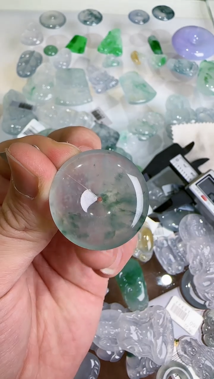 【闪购商品】翡翠吊坠(不含链)未镶嵌···