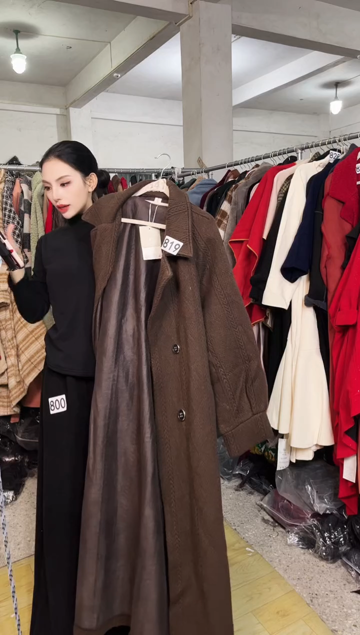 819闪购外套外披马甲打底裤子