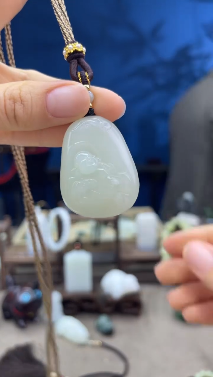 【闪购商品】和田玉颈饰未镶嵌1