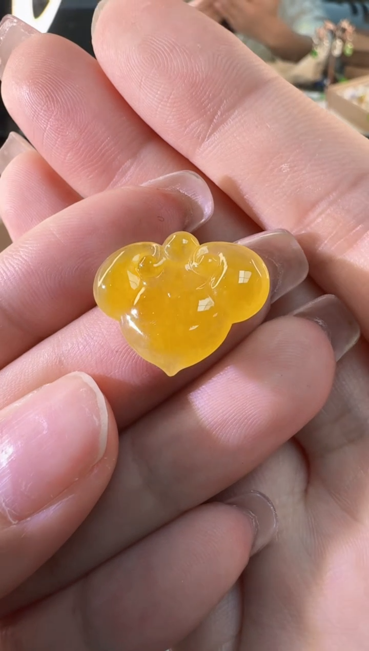 【闪购商品】翡翠未镶嵌颈饰缅甸翡翠A货吊坠