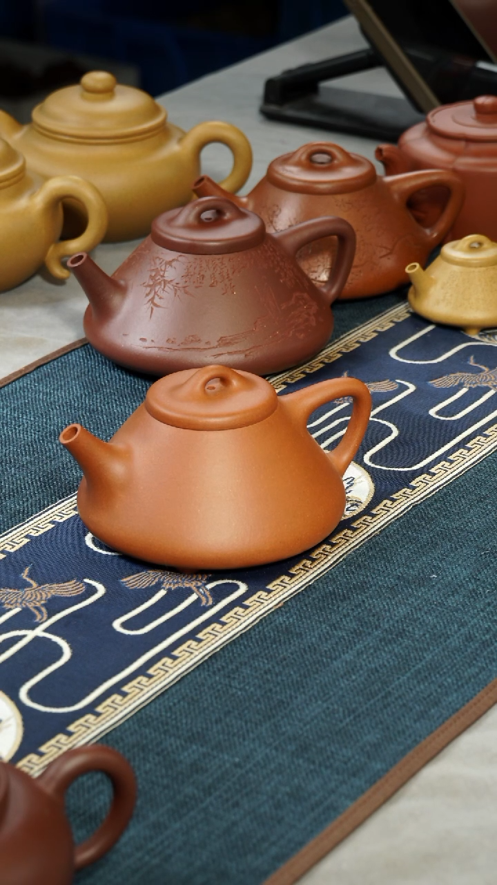 【闪购商品】紫砂茶壶红黄泥子冶石瓢