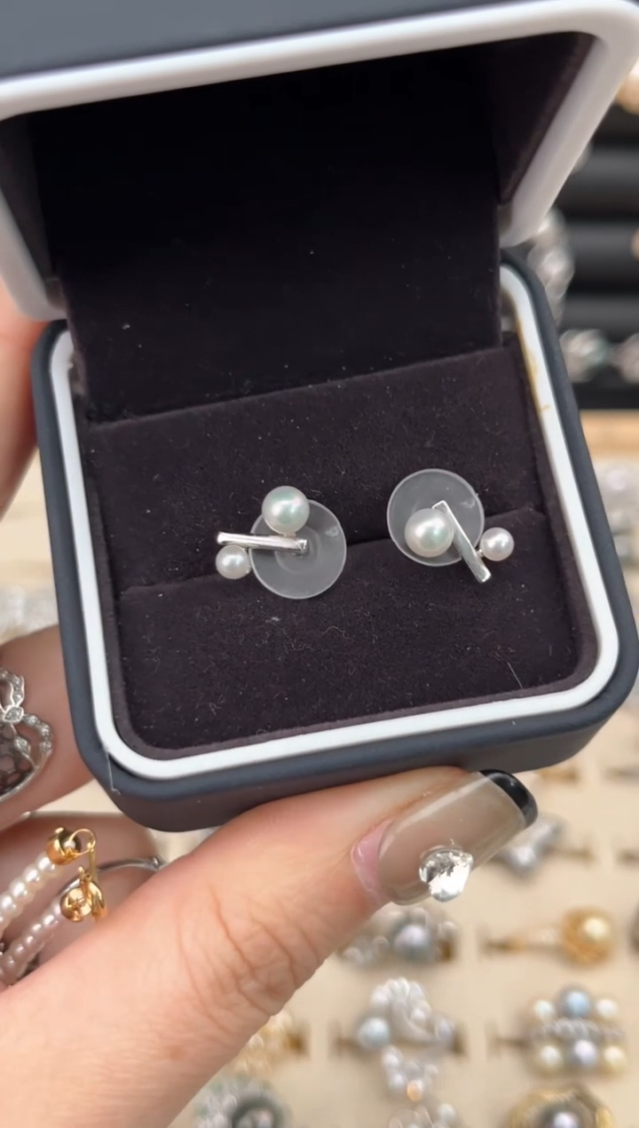 【闪购商品】淡水珍珠耳饰银S925镶嵌S925淡水耳饰（微瑕）