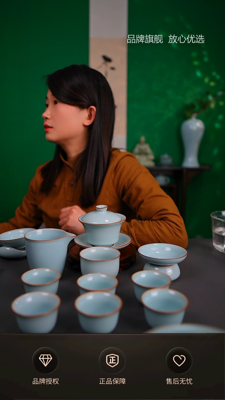 【闪购商品】一级天青晓月敞口马蹄盖碗套装