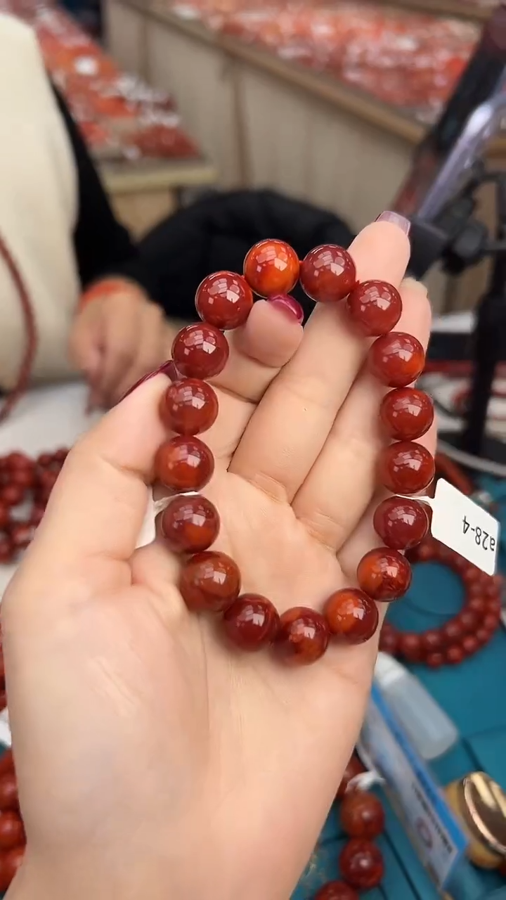 【闪购商品】南红玛瑙珠串未镶嵌多样发其一/12/92197314
