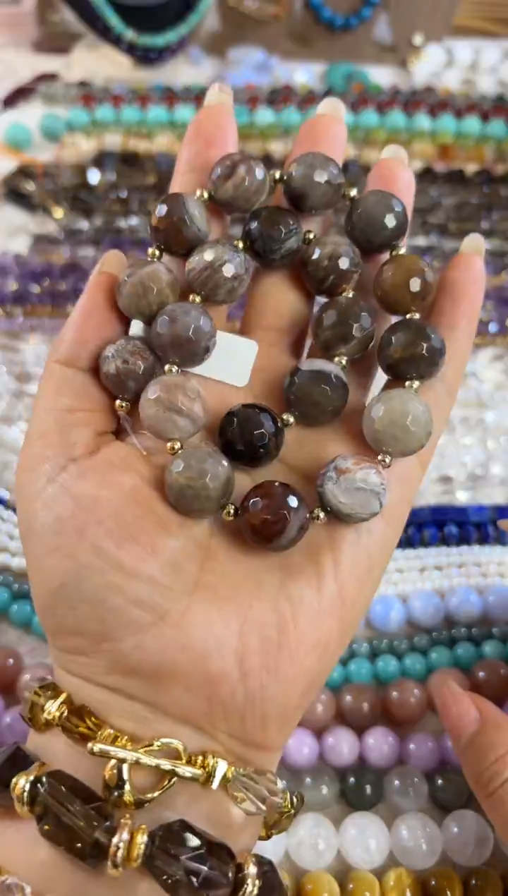 未镶嵌玛瑙/玉髓珠宝半成品木化石卡16