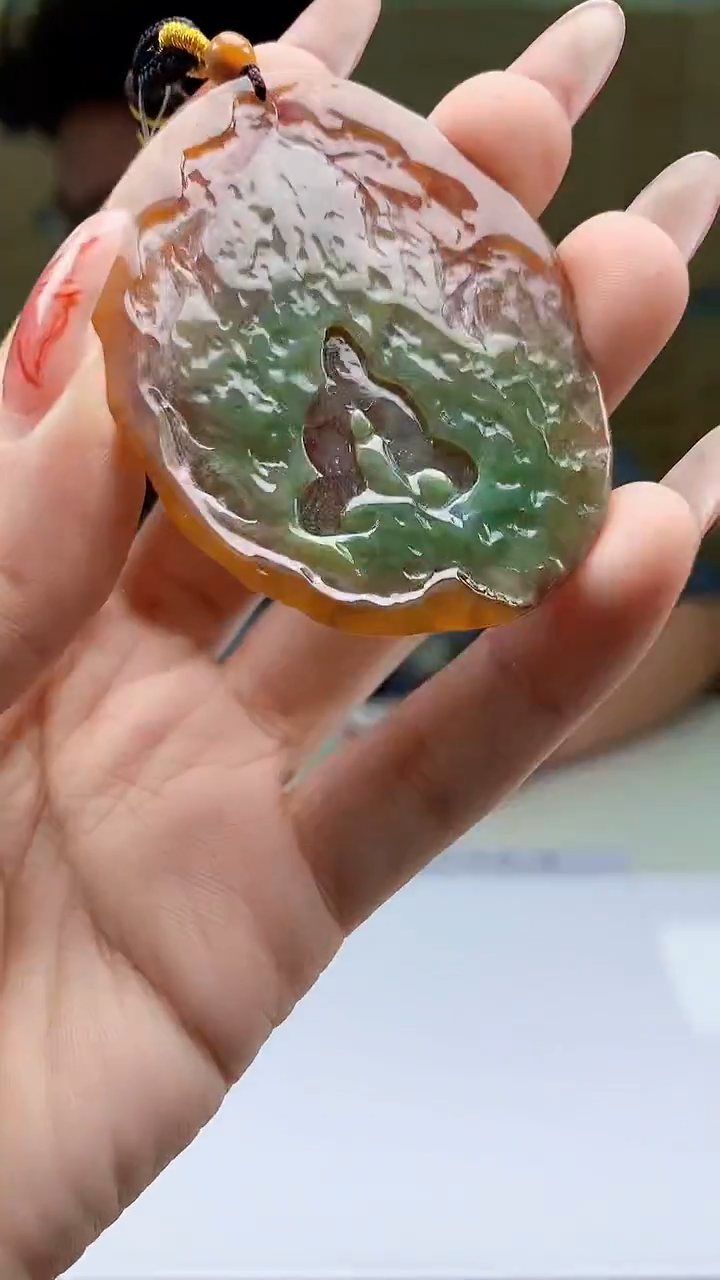 【闪购商品】定制翡翠未镶嵌4688ty-毛货挂件110