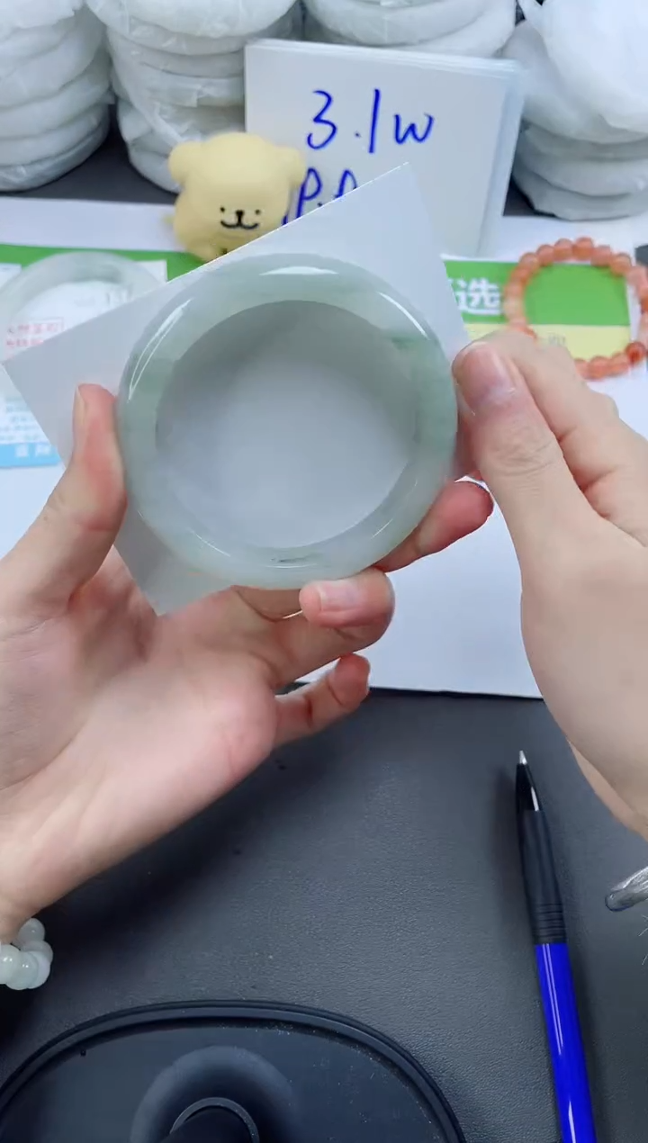 【闪购商品】石英质玉手镯未镶嵌172-58.8