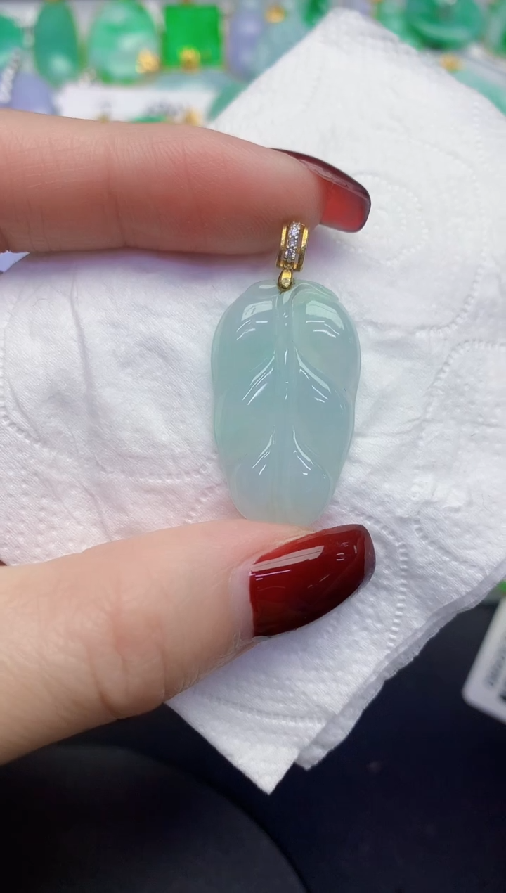 颈饰未镶嵌翡翠缅甸天然翡翠A货