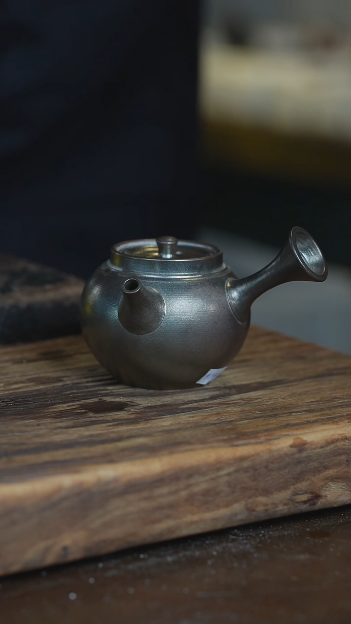 【闪购商品】浪鬼柴烧鬼烧系列侧把壶