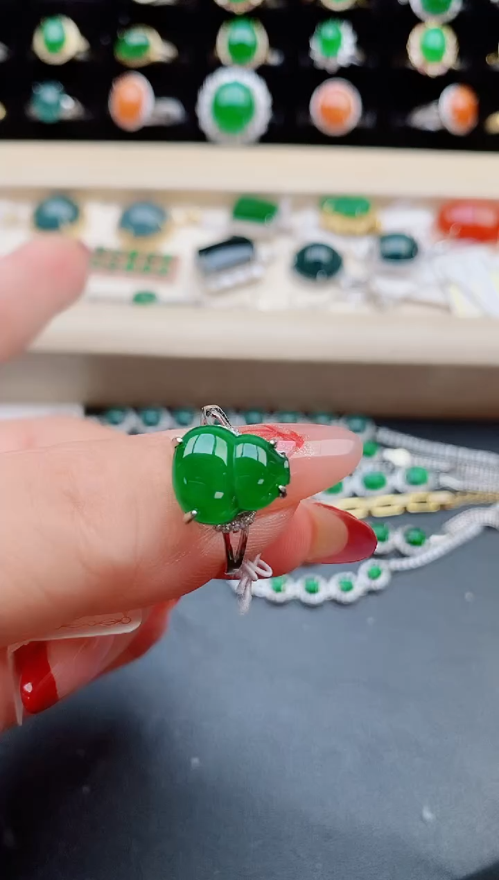 【闪购商品】翡翠戒指银S925镶嵌50850