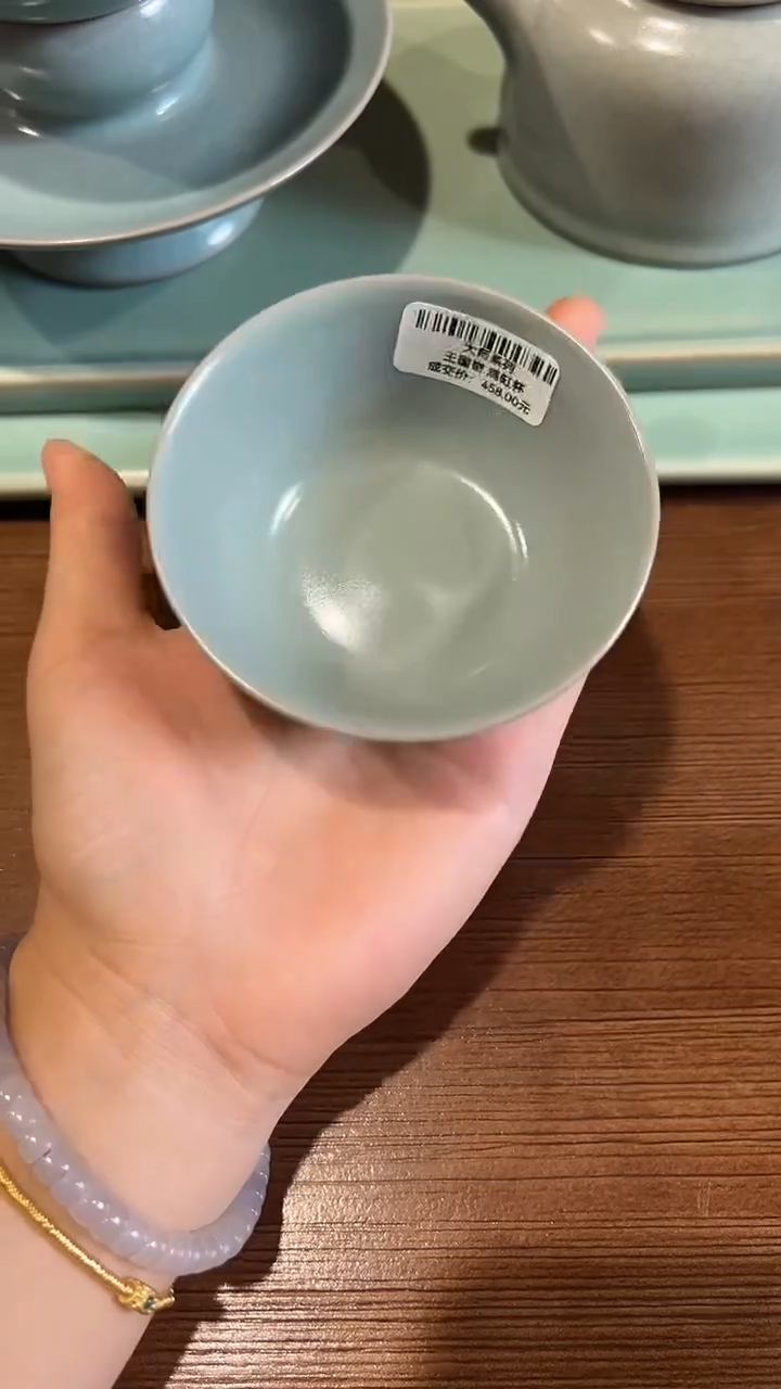 鸡缸杯 （王国奇手签专属器型）（天青）