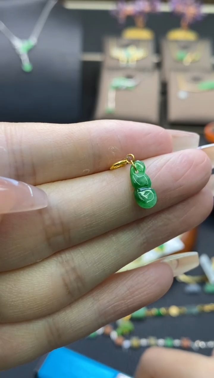 【闪购商品】翡翠颈饰18K金镶嵌净货12359