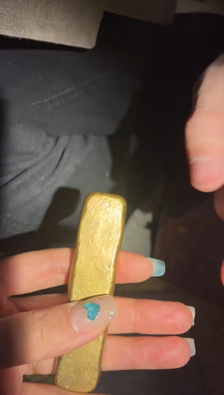 【闪购商品】【闪购商品】【闪购商品】黄鱼一个