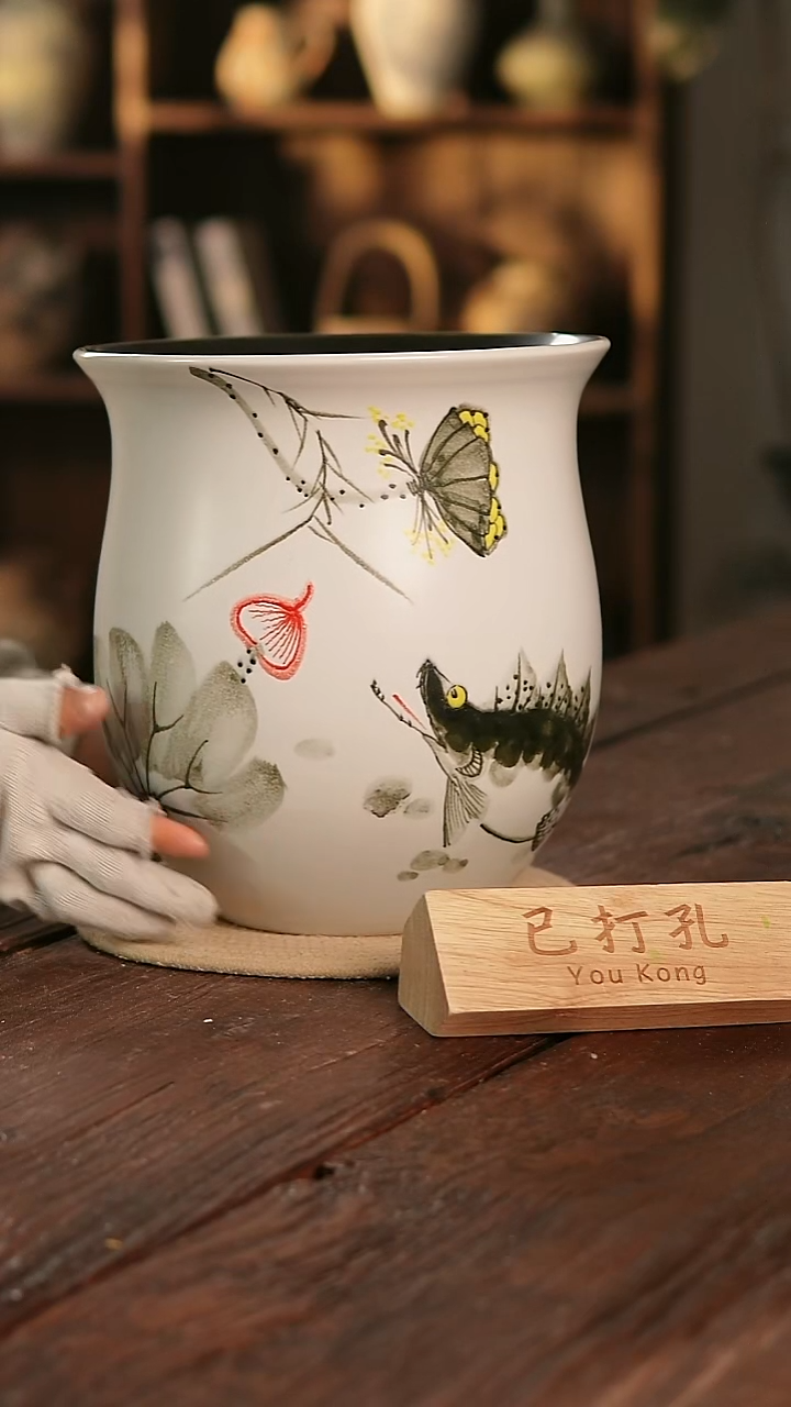 摆件10-131高27口24误差2已打孔