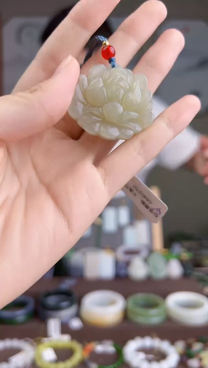 和田玉未镶嵌颈饰多样性发货 拍一单发一个