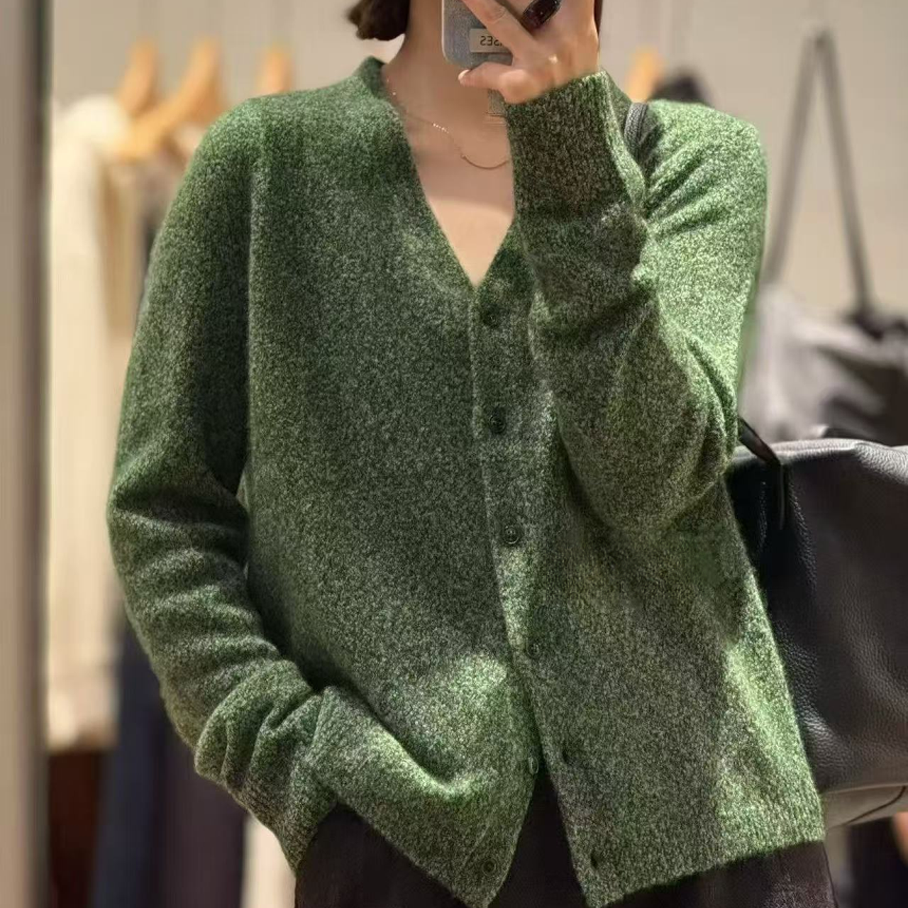 【冬叙】冬季新品进口纱 v领排口白厂丝圈圈纱开衫-187A