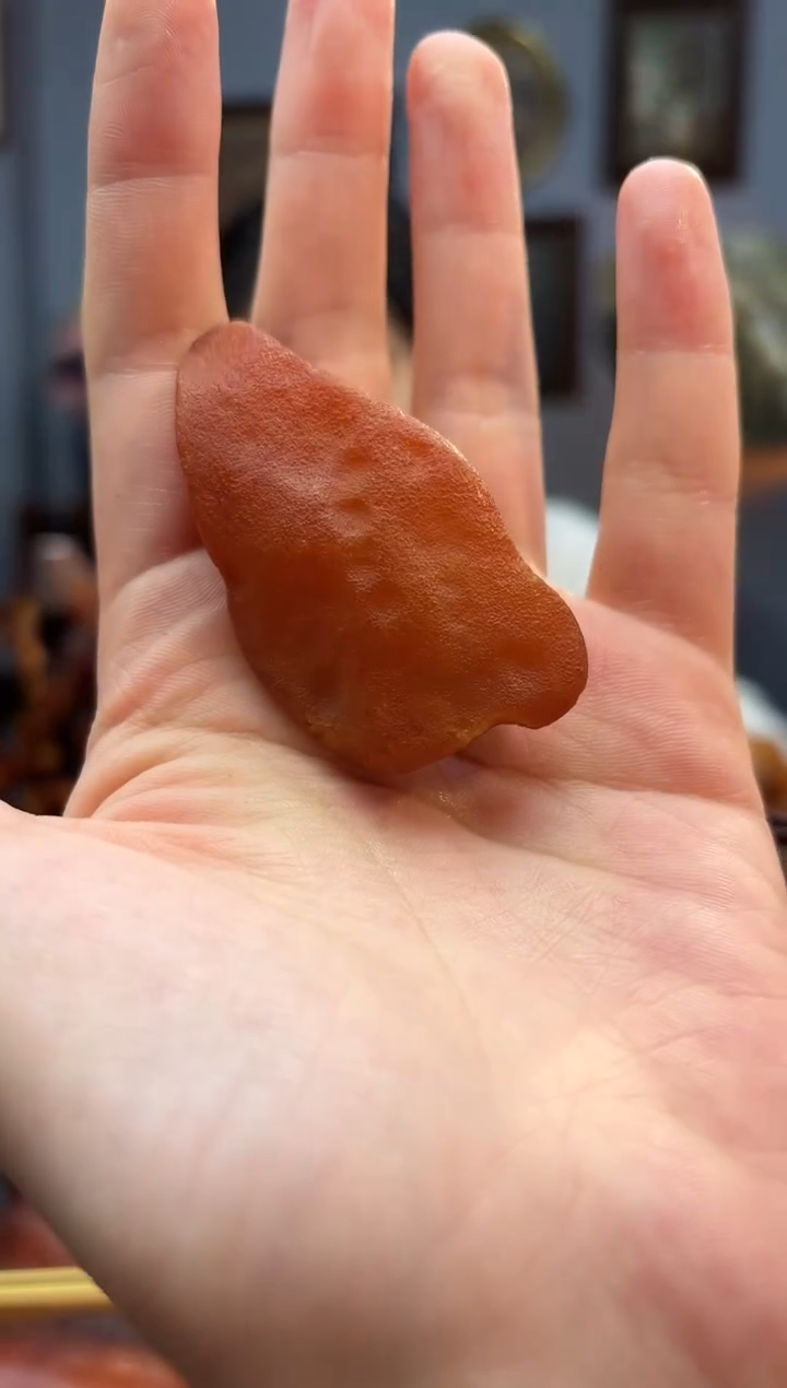 琥珀颈饰未镶嵌手把