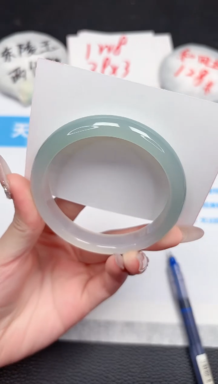 【闪购商品】石英质玉手镯未镶嵌141-58.6