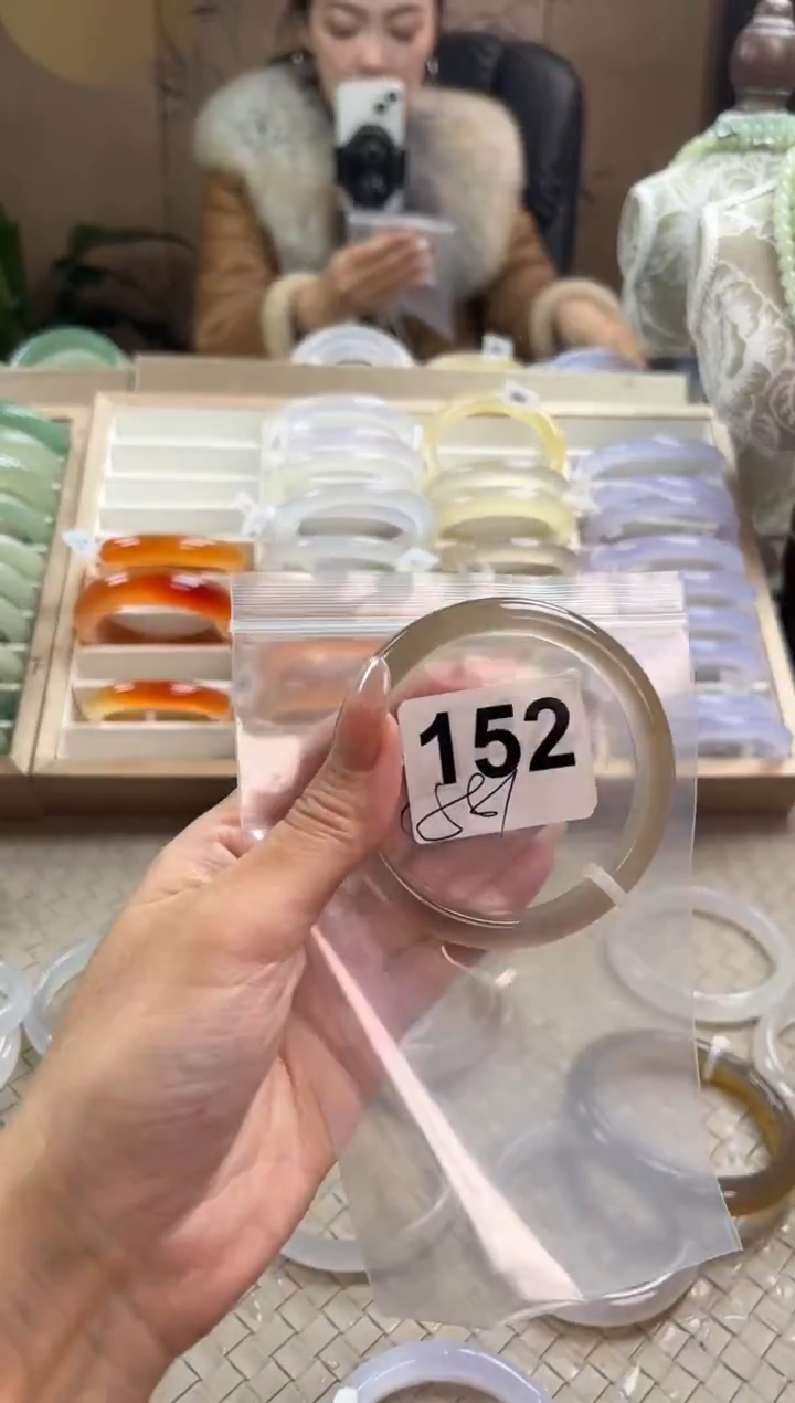 手镯玛瑙/玉髓未镶嵌152