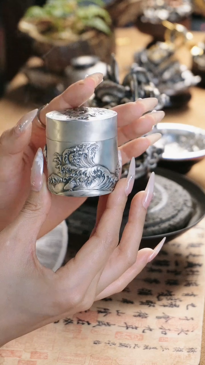 【闪购商品】纯银寿桃锦鲤茶叶罐