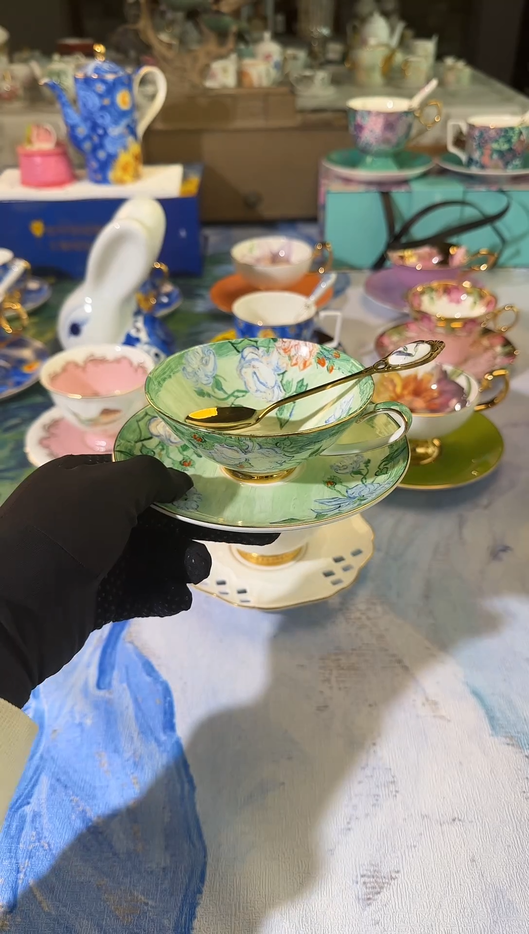 【闪购商品】瓷片 骨瓷+手绘描金送小汤勺礼盒包装