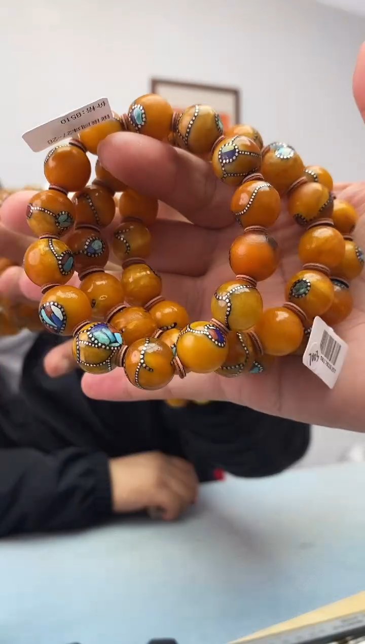 琥珀未镶嵌珠宝奇石假一罚十，多样性发一件027