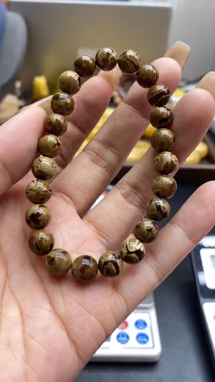 琥珀未镶嵌珠宝奇石2626