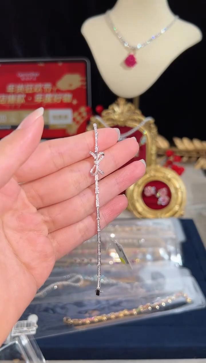 【闪购商品】钻石手链18K金镶嵌BB2203#-W#60