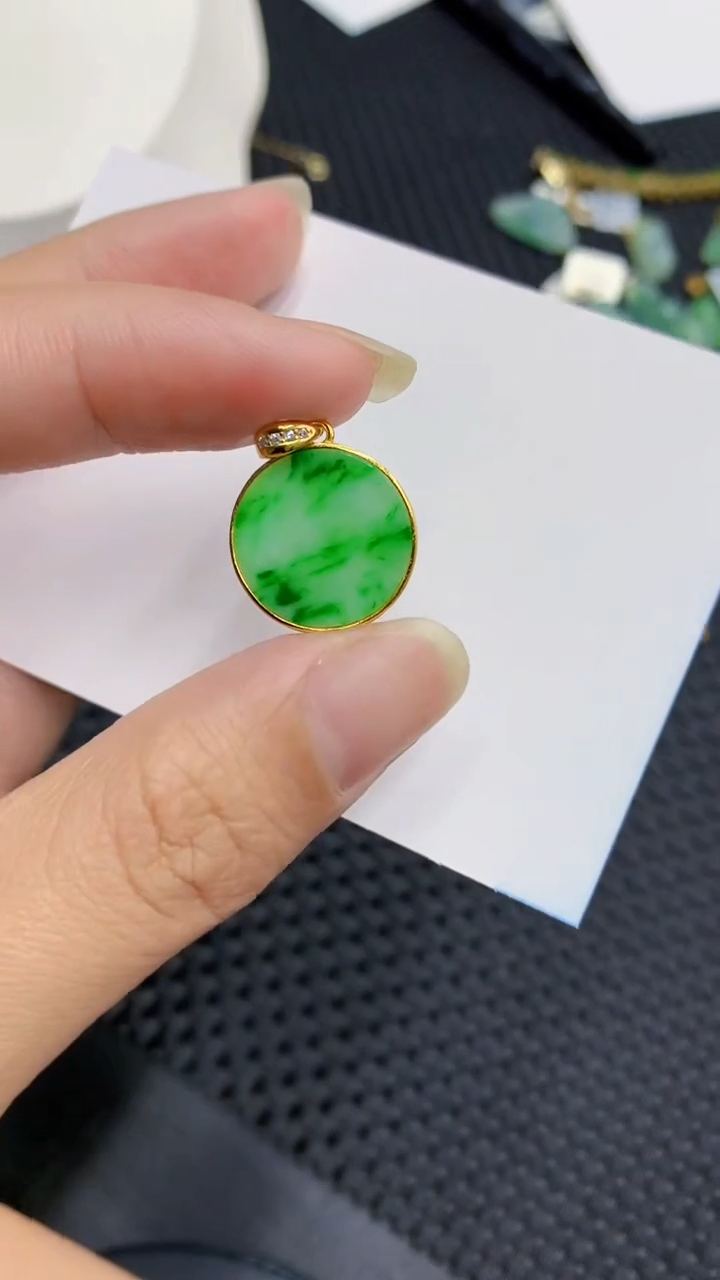 【闪购商品】翡翠颈饰银S925镶嵌            8