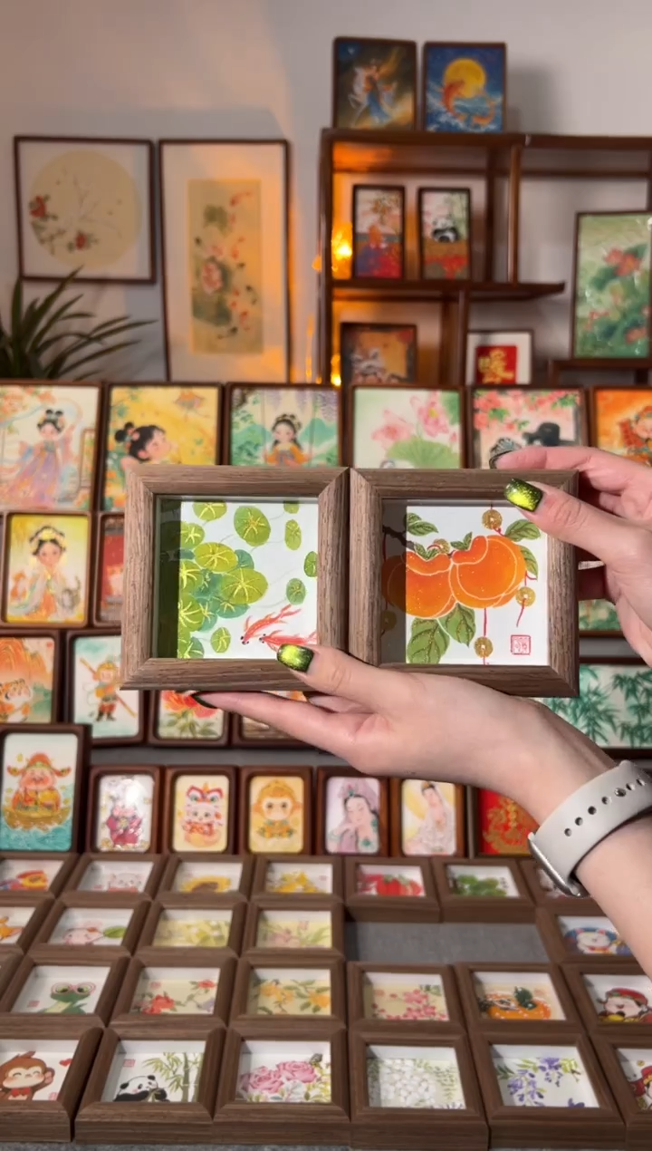 【闪购商品】国画金钱草金鱼 串串好柿 一组11