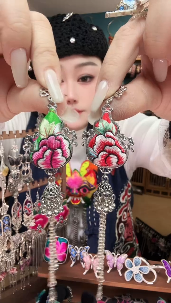 刺绣纯手工民族风刺绣耳环