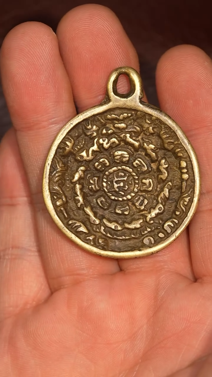 冲赛康胡子哥，九宫八卦牌294