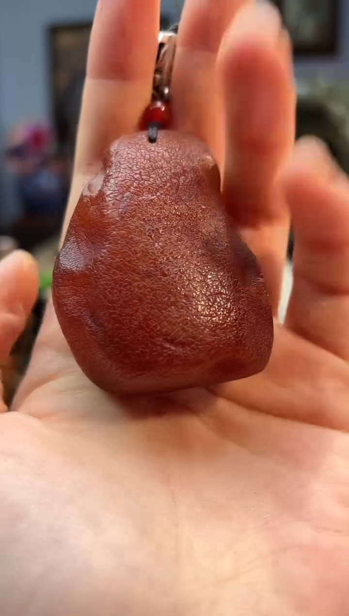 琥珀颈饰未镶嵌吊坠