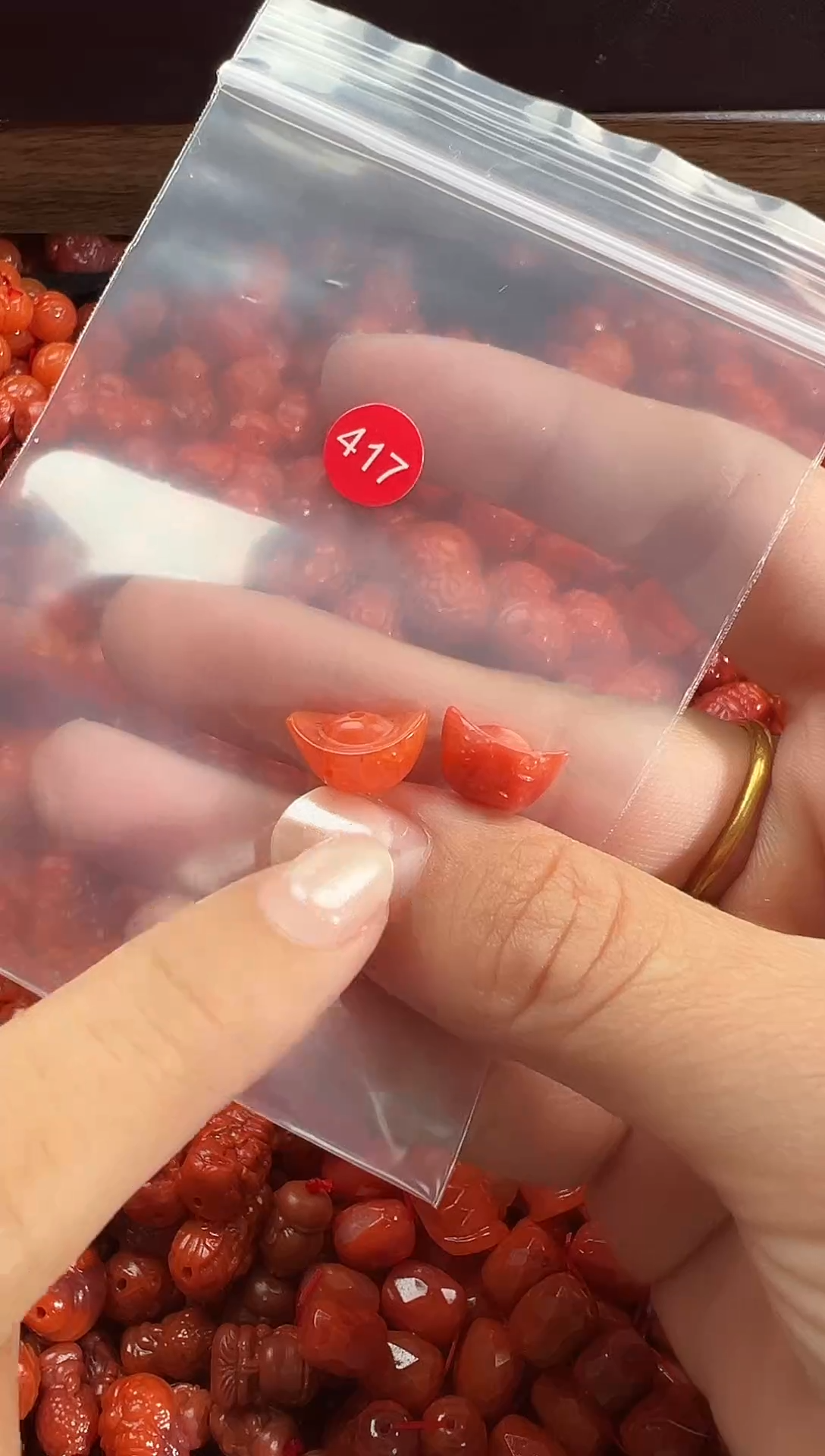 颈饰未镶嵌南红玛瑙1