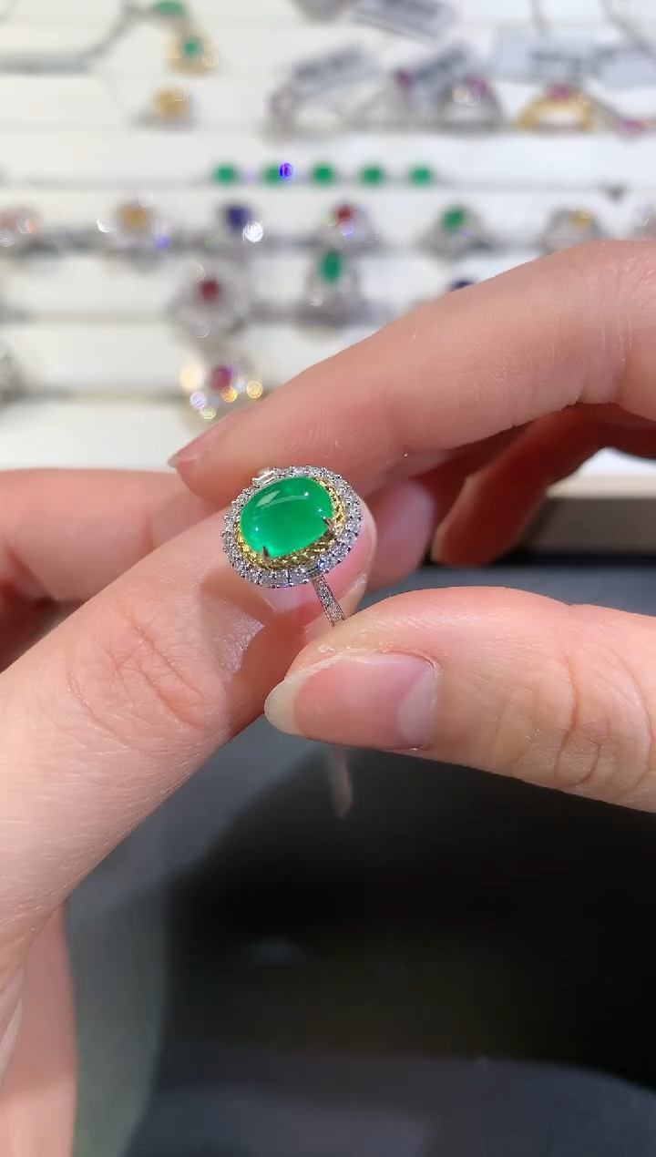 【闪购商品】祖母绿戒指18K金镶嵌S507|9800