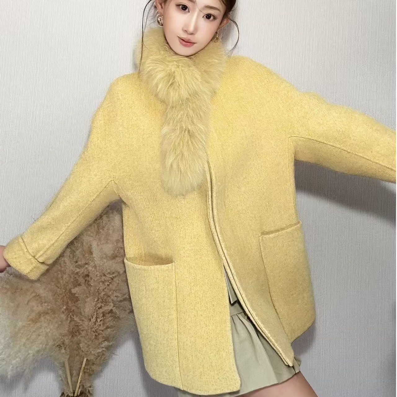 狐狸毛围脖圆领双面呢大衣女2025秋冬新款宽松气质中长羊毛呢外套