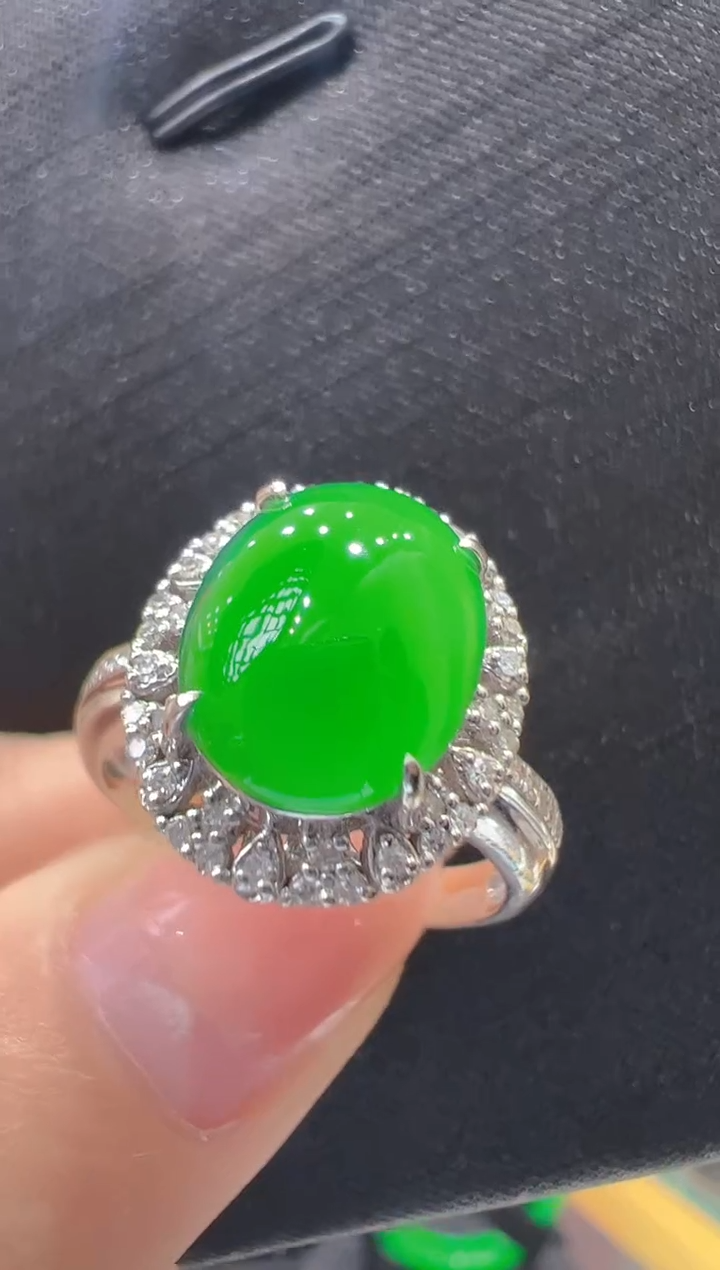 【闪购商品】翡翠戒指18K金镶嵌          