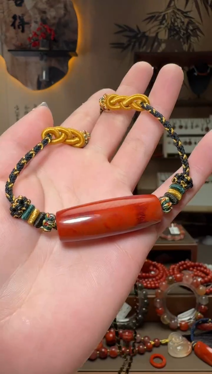 未镶嵌原矿无优化无注胶勒子南红玛瑙一个