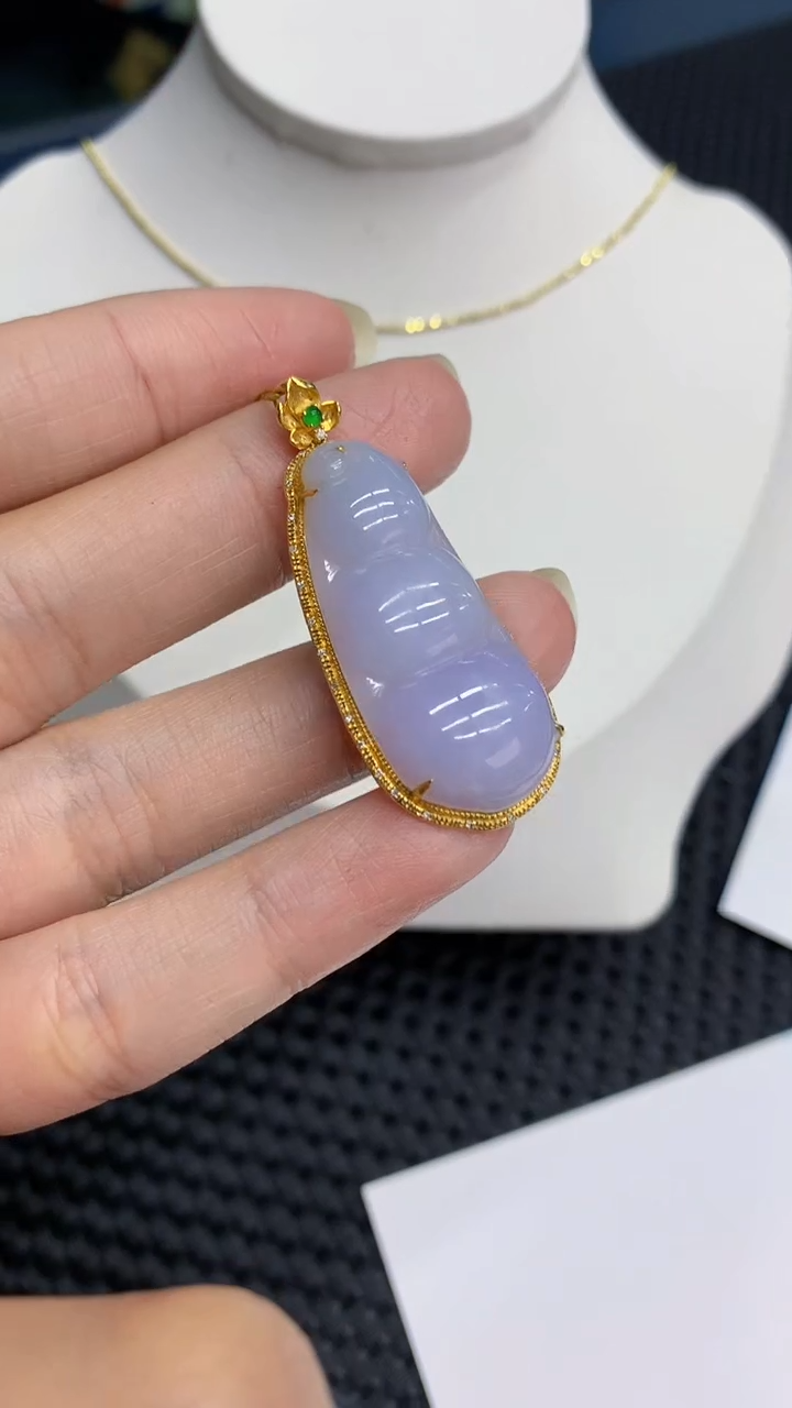 【闪购商品】翡翠颈饰18K金镶嵌            8