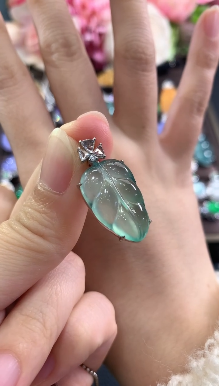 吊坠(不含链)18K金镶嵌翡翠b12