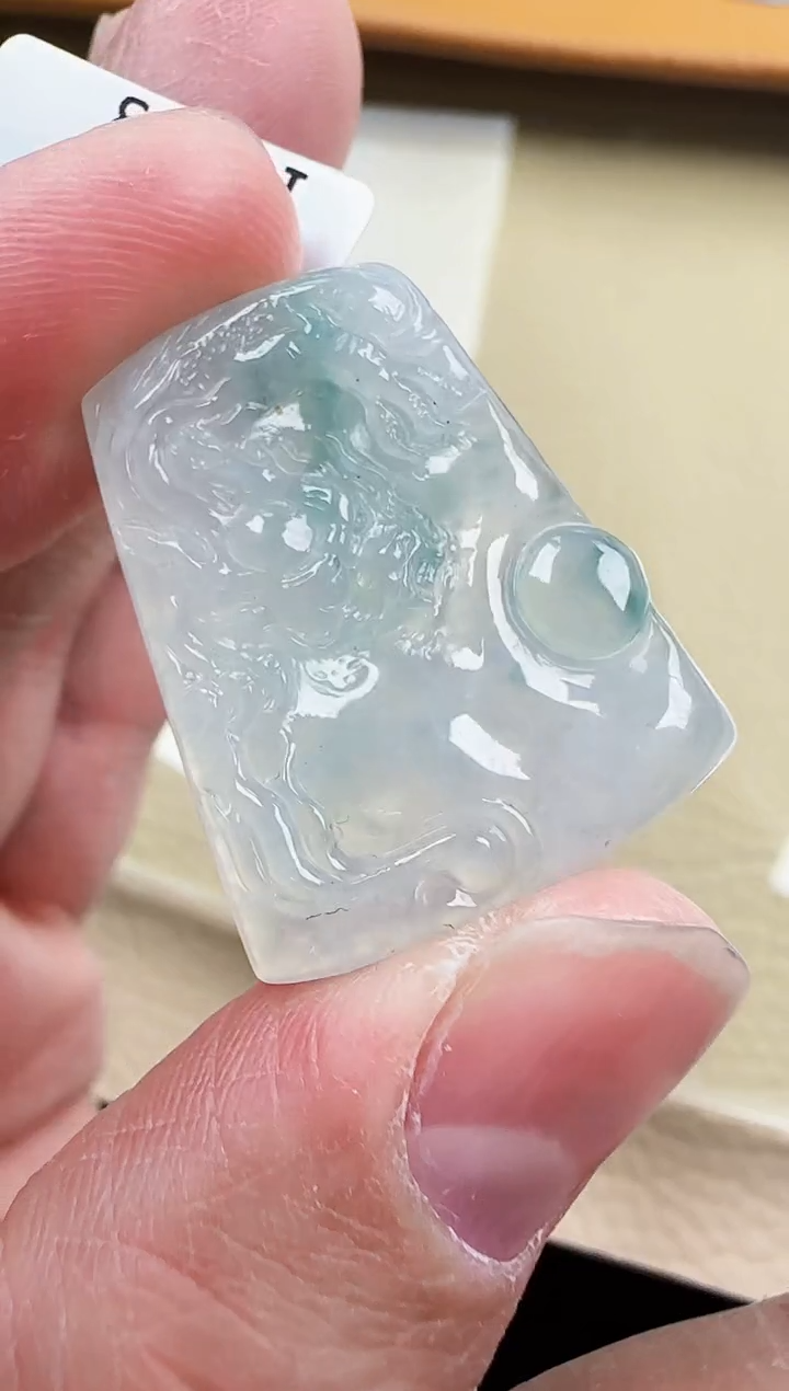 【闪购商品】翡翠颈饰未镶嵌缅甸天然翡翠