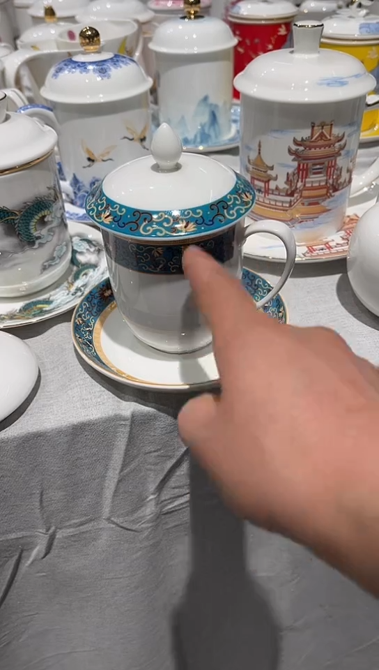 骨瓷隆达骨瓷杯子1套