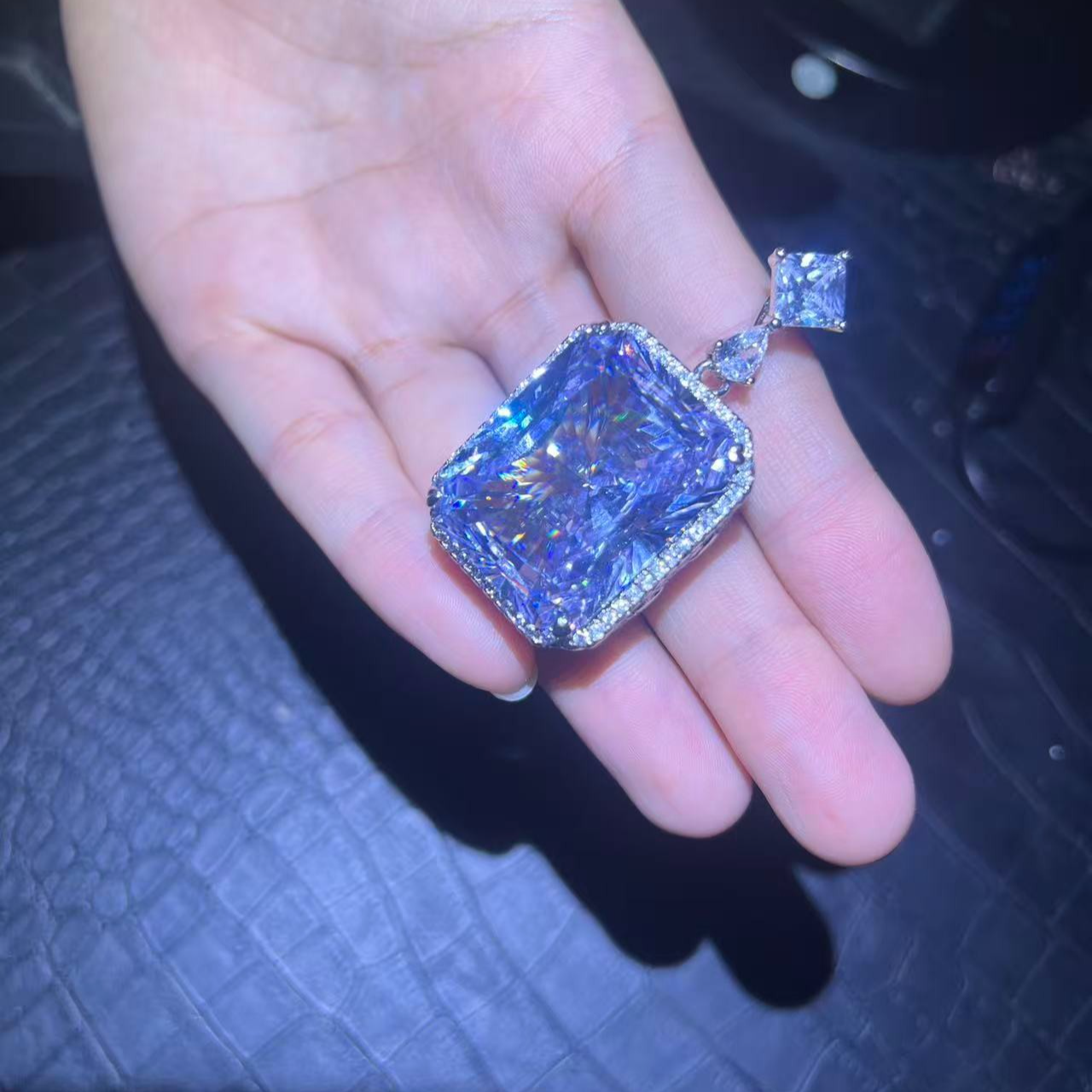  【高端定制】藏收级别 A59-时尚饰品吊坠高端收藏