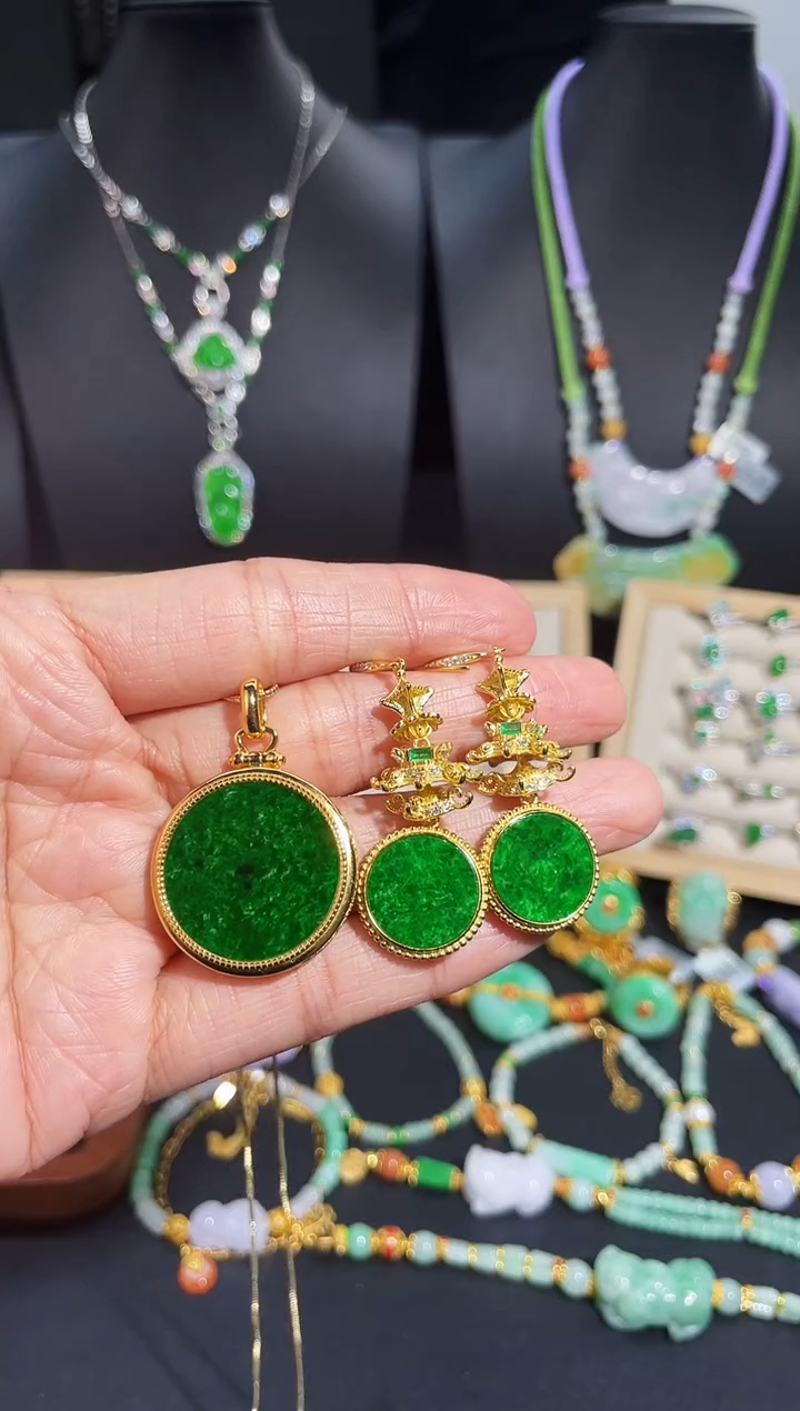 【闪购商品】翡翠颈饰银S925镶嵌缅/支持复检/一套